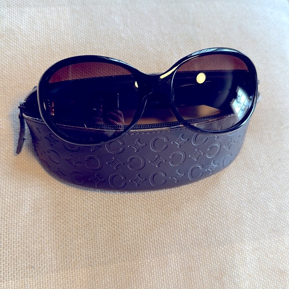 Celine Triomphe Black & Gold Tone Sunglasses with Case and Dust Cloth - Picture 2 of 15